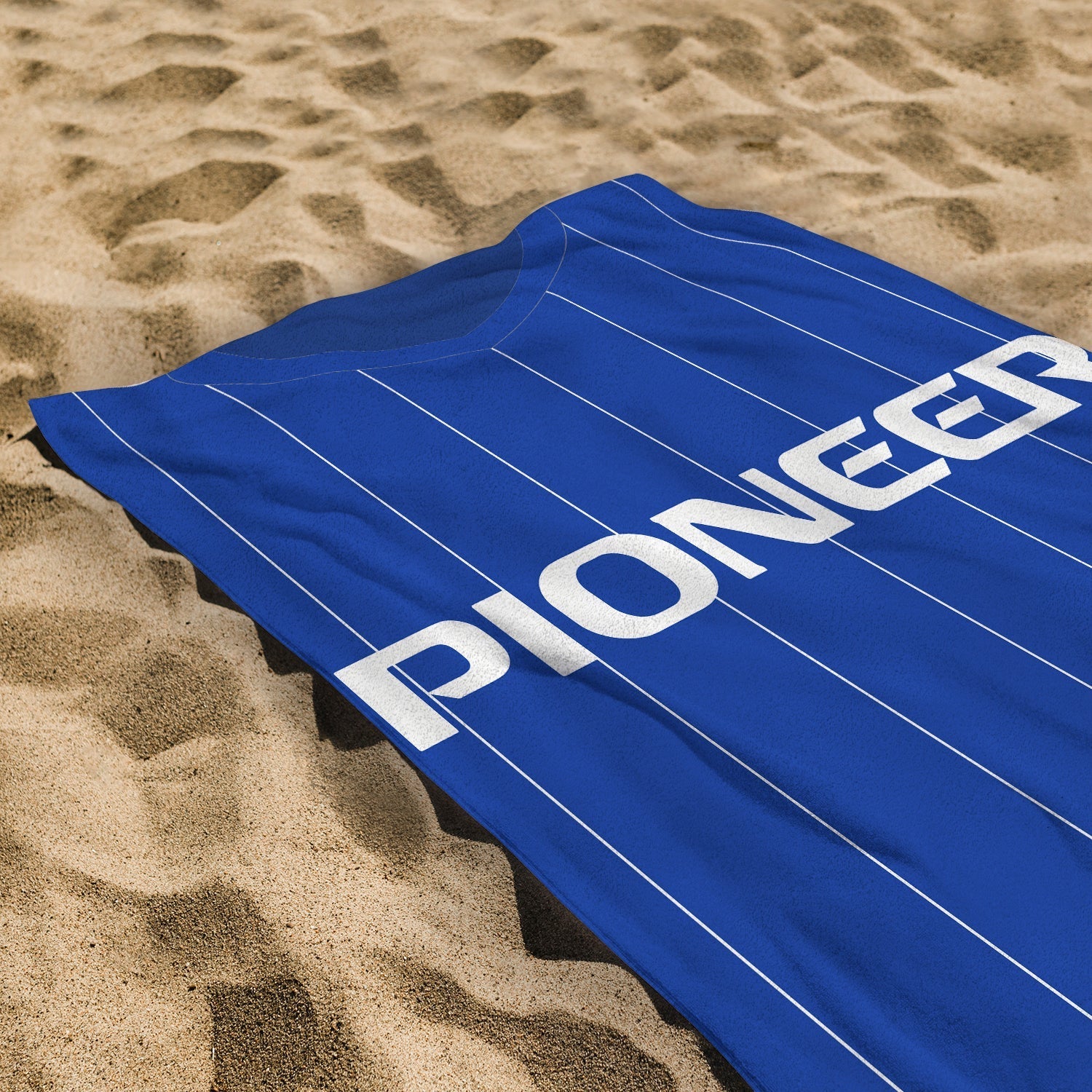 Ipswich Retro 1981 Home Shirt - Personalised Lightweight, Microfibre Retro Beach Towel - 150cm x 75cm