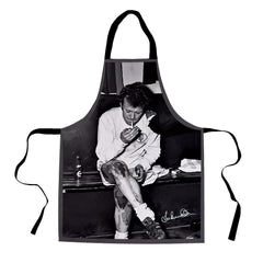 Lee Buccilli - Bremner Smoking - Apron