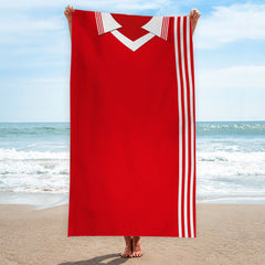 Aberdeen 1976 Home Shirt - Personalised Lightweight, Microfibre Retro Beach Towel - 150cm x 75cm