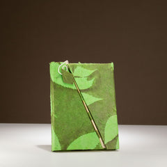 Lokta Bold Floral Bamboo Lock Notebook – Medium (15x12cm) – 45 Leaves – Moss Green