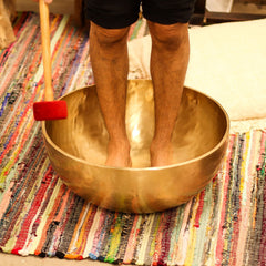 Plain - Huge Vibrational Feet Standing Bowl - 50x20cm - 10.7kg