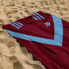 Burnley - 1975 - Home Shirt - Personalised Lightweight, Microfibre Retro Beach Towel - 150cm x 75cm