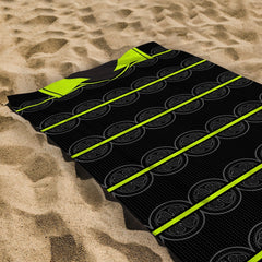 Celtic Retro - 1999 Away Shirt - Personalised Retro Beach Towel - 150cm x 75cm