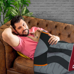 Dundee U Retro United - 1995 Away - Personalised Retro Fleece Blanket 150cm X 150cm