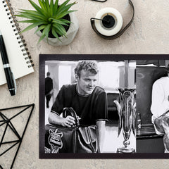 Lee Buccilli - Billy Bremner - Bar Runner
