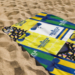 Leeds - Retro Shirt Montage - Retro Lightweight, Microfibre Beach Towel - 150cm x 75cm