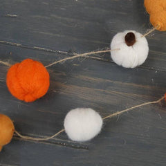 Wool Pumpkin Garland