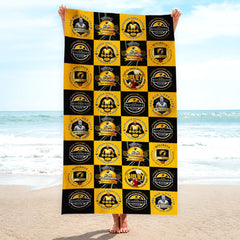 Wolverhampton - Football Legends - Microfibre Beach Towel - 150cm x 75cm